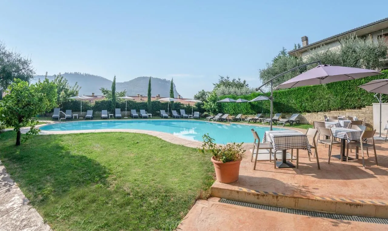 Hotel Alessandra Garda   Garda (Verona)