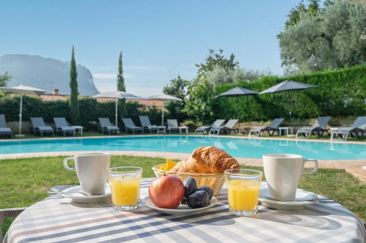 Hotel Alessandra Garda   Garda (Verona)