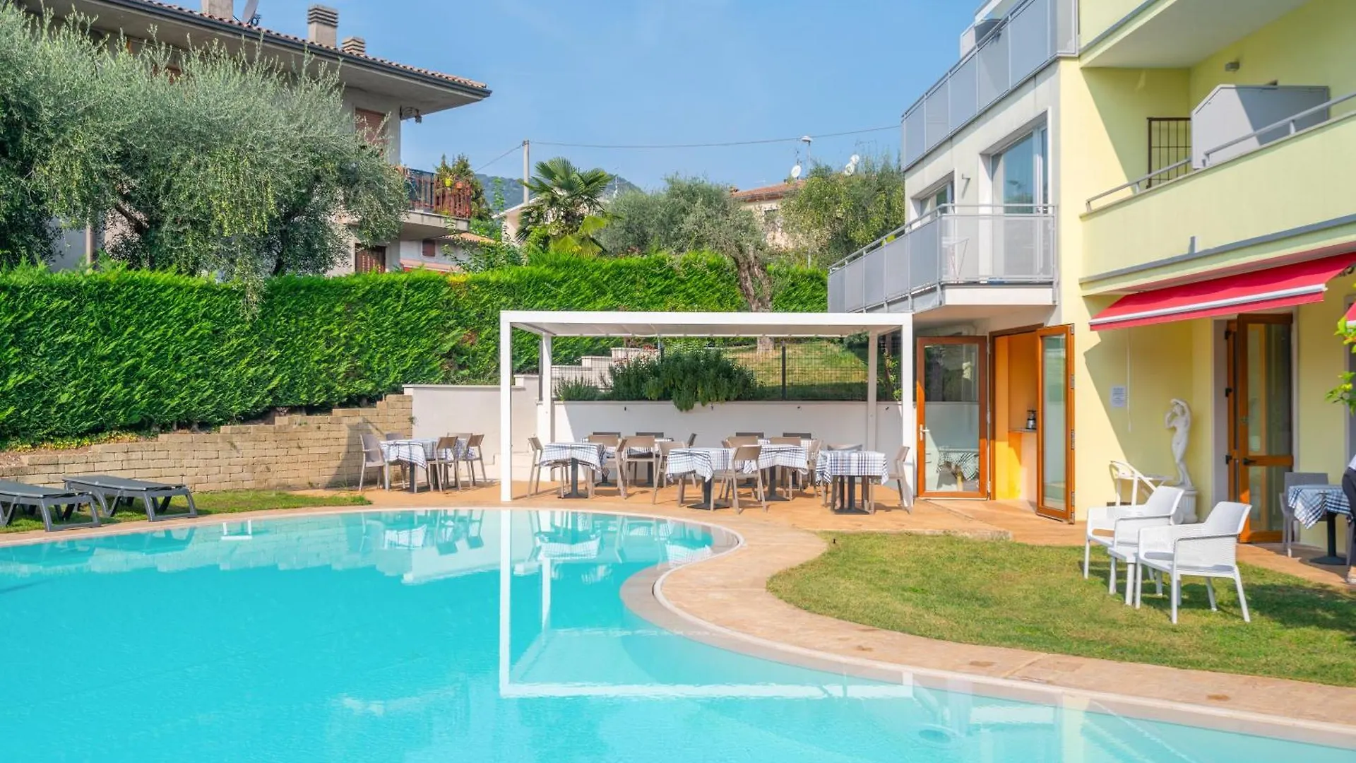 Hotel Alessandra Garda   Garda (Verona)