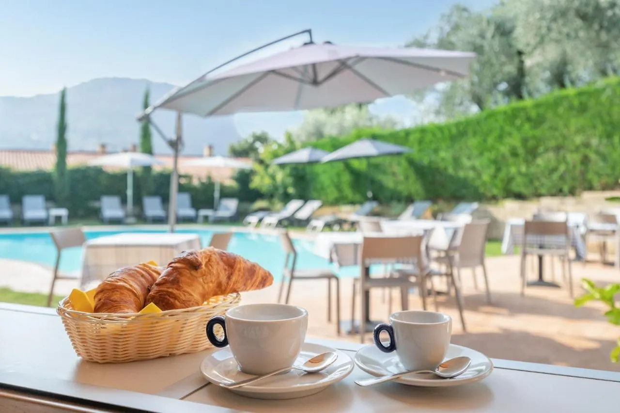 Hotel Alessandra Garda