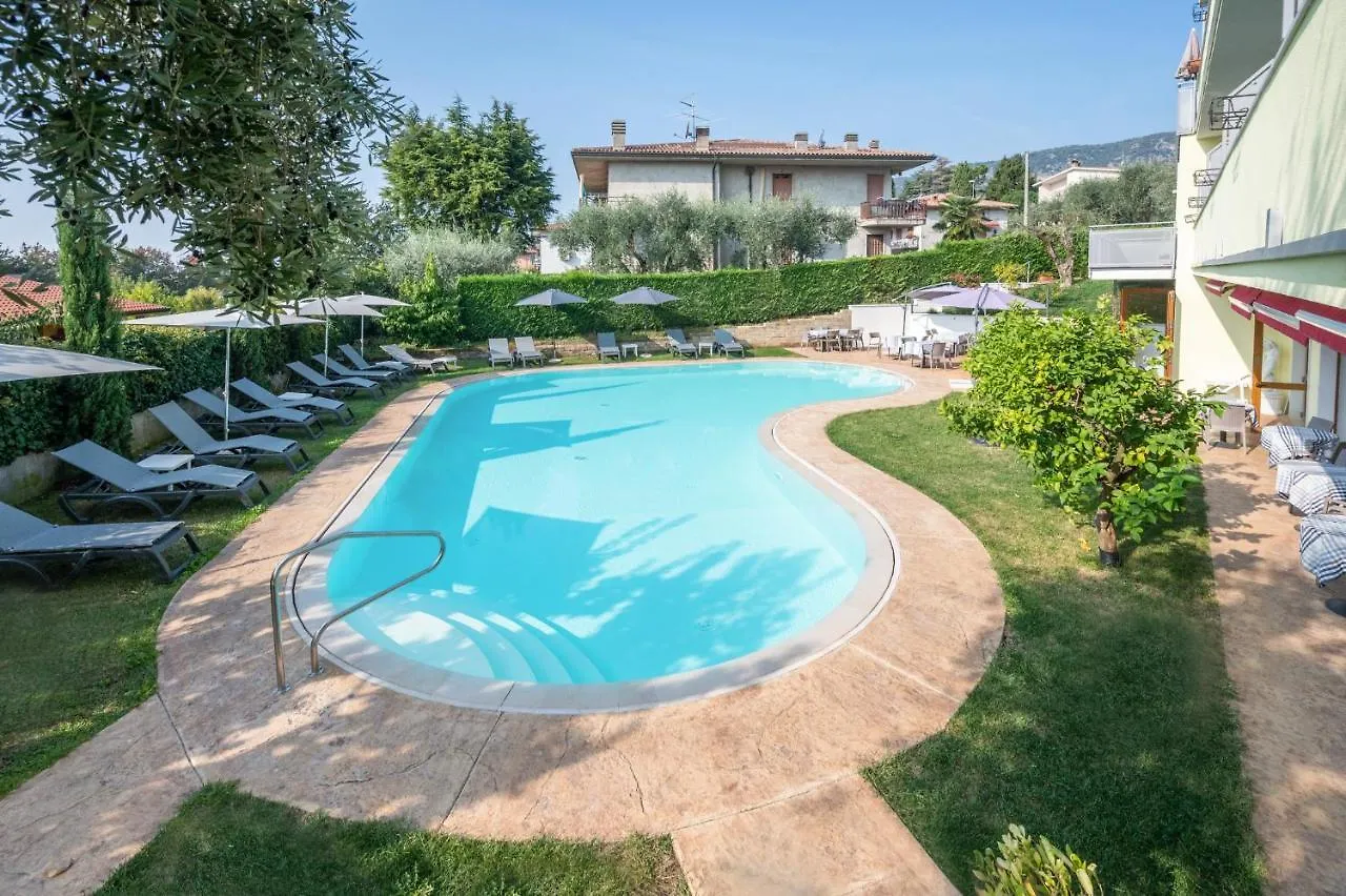 **  Hotel Alessandra Garda  Italy
