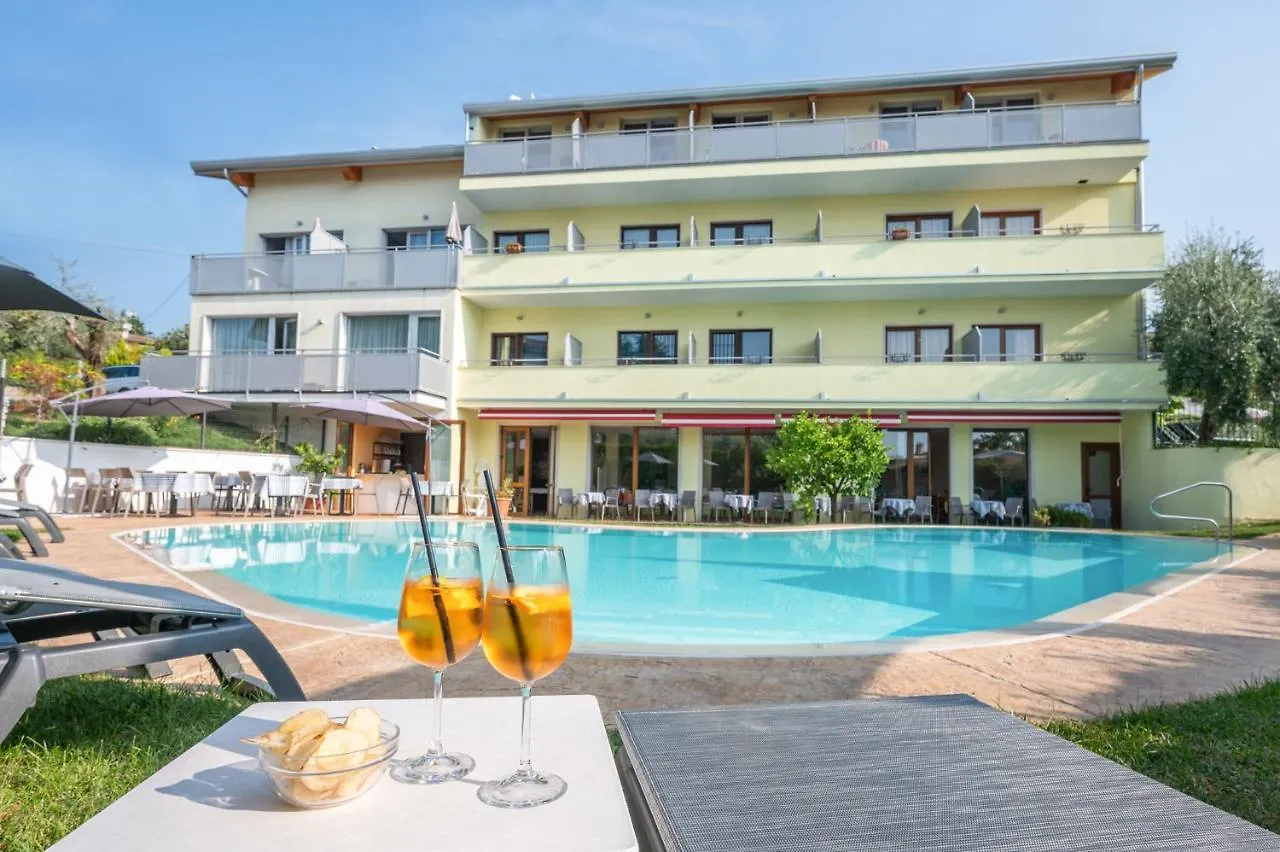 Hotel Alessandra Garda