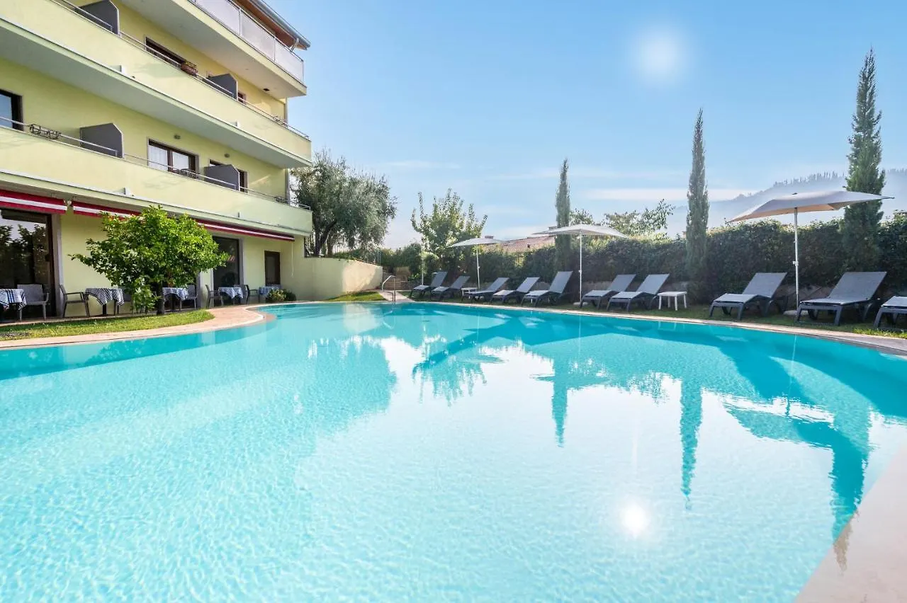 Hotel Alessandra Garda